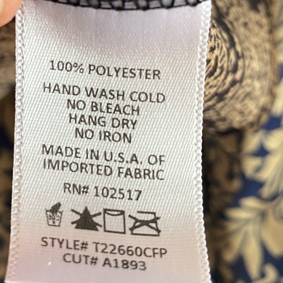 Soprano Off Shoulder Top - Picture 7 of 7